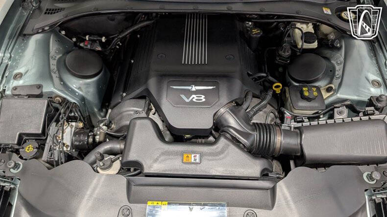 2004 Ford Thunderbird