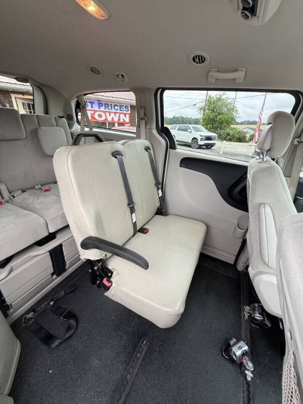 2013 Dodge Grand Caravan American Value Package
