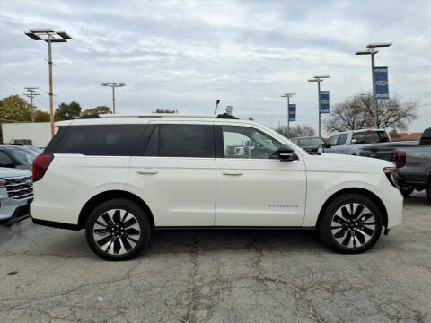 2025 Ford Expedition Platinum