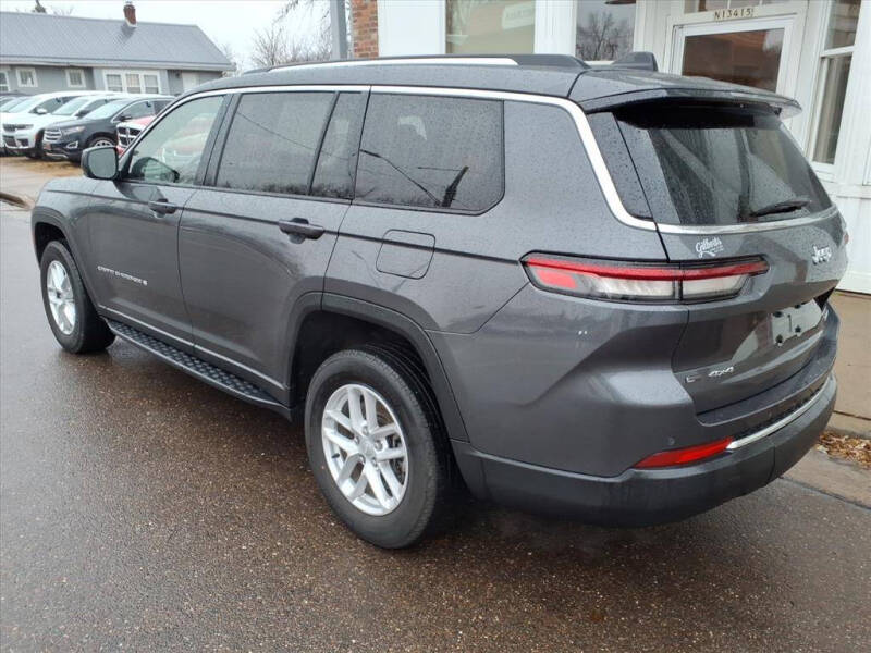 2022 Jeep Grand Cherokee L Laredo