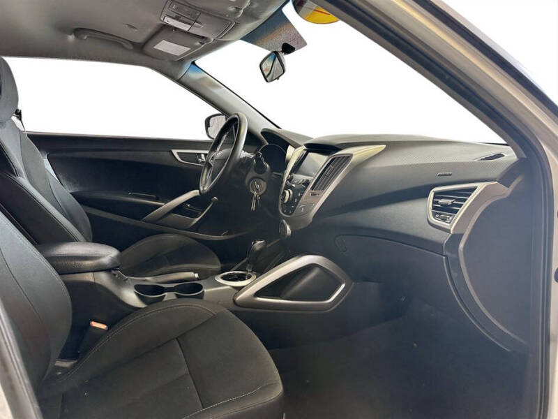 2017 Hyundai Veloster