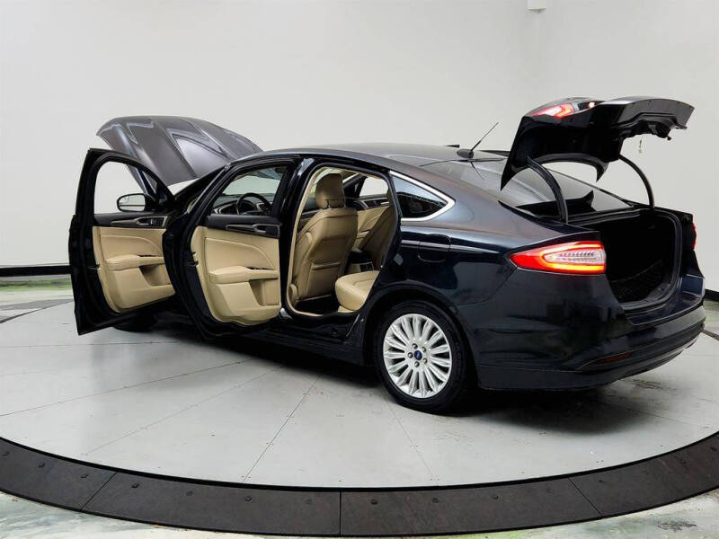 2014 Ford Fusion Energi SE