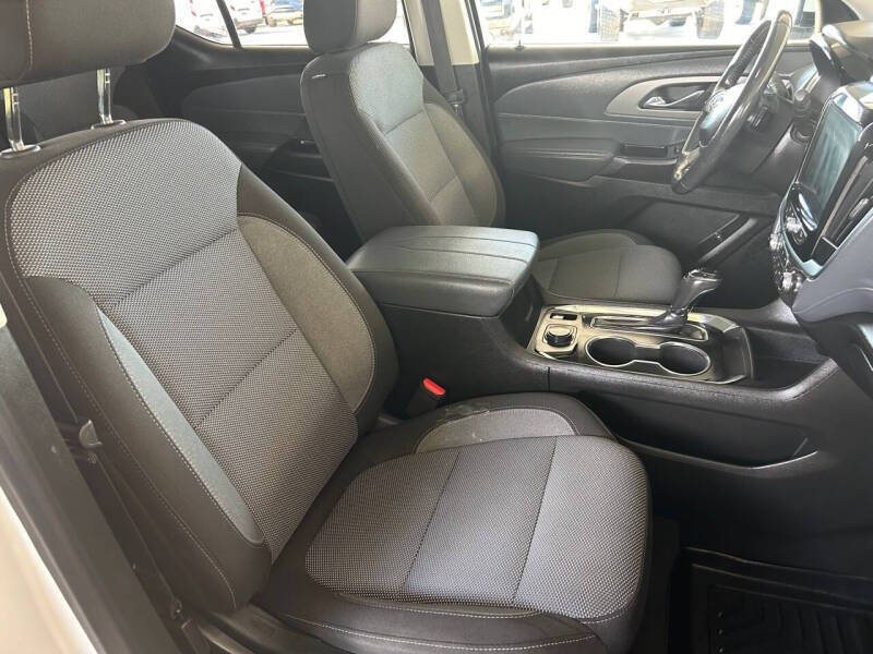 2018 Chevrolet Traverse LT Cloth