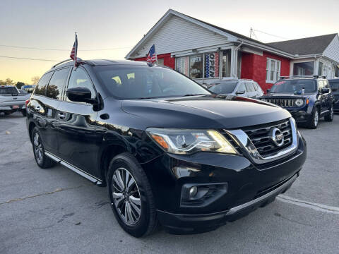 2017 Nissan Pathfinder SV