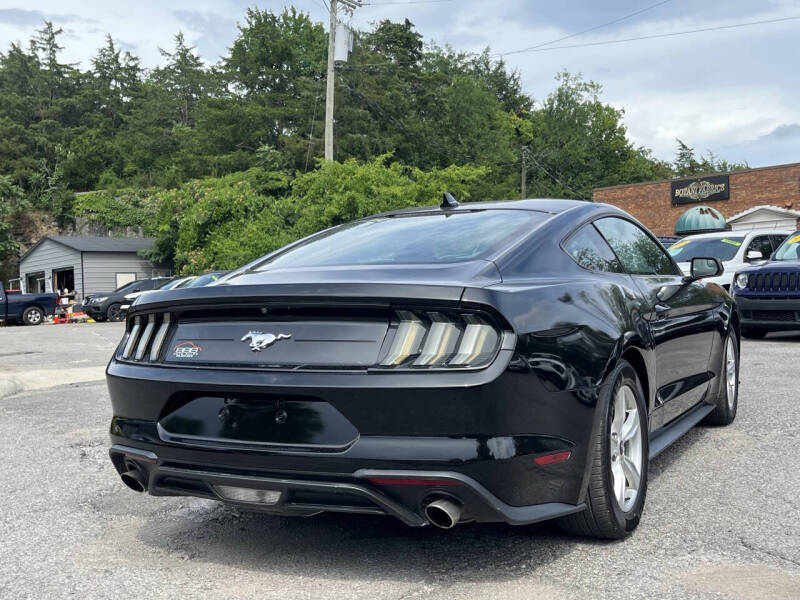 2020 Ford Mustang EcoBoost