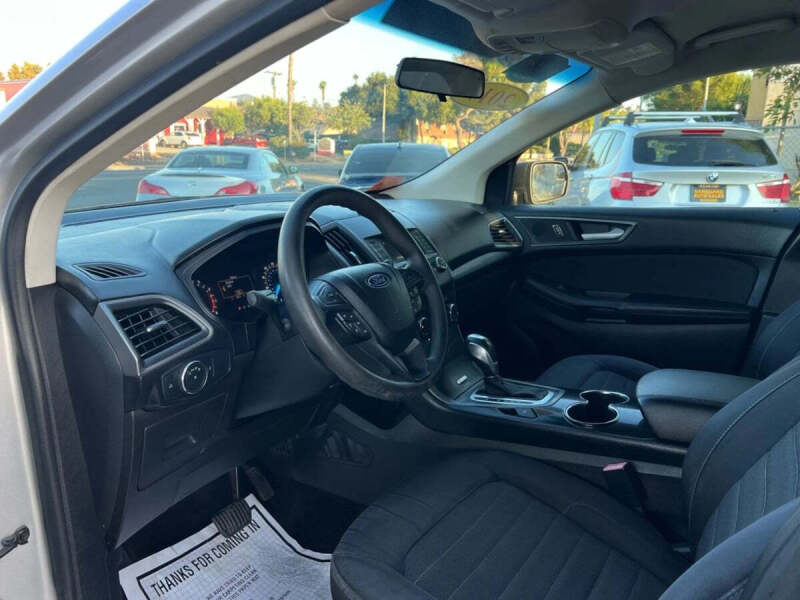 2017 Ford Edge SE