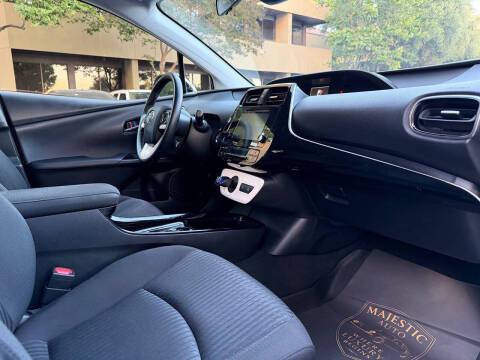 2018 Toyota Prius Three
