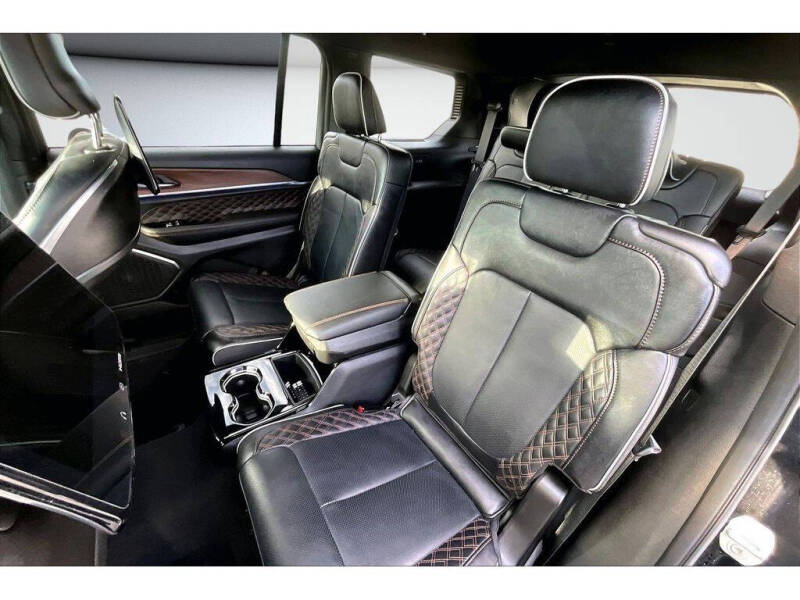 2024 Jeep Grand Cherokee L Summit