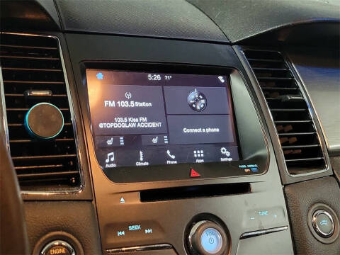 2016 Ford Taurus SEL