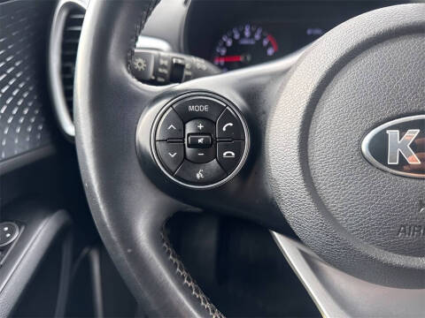 2020 Kia Soul GT-Line