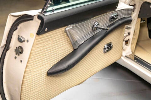 1957 Ford Thunderbird