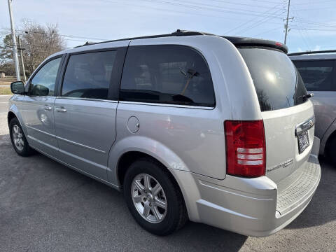 2008 Chrysler Town and Country Touring