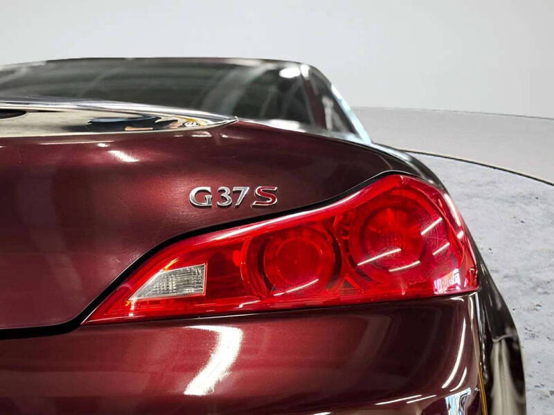 2010 Infiniti G37 Convertible