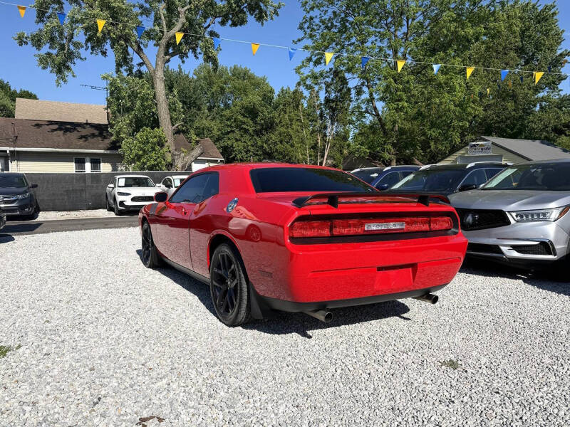 2010 Dodge Challenger SE
