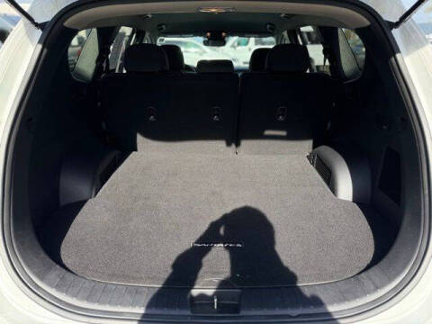 2023 Hyundai Santa Fe SE