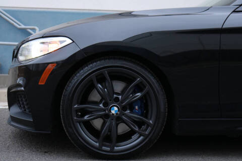 2016 BMW 2 Series M235i