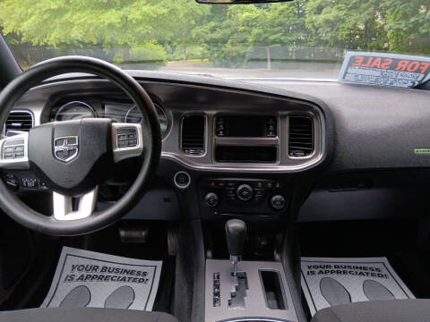 2012 Dodge Charger SE