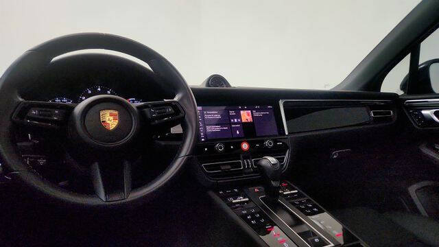 2024 Porsche Macan S