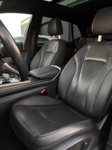 2021 Audi Q8 quattro Premium Plus 55 TFSI