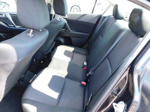 2013 Mazda MAZDA3 i SV
