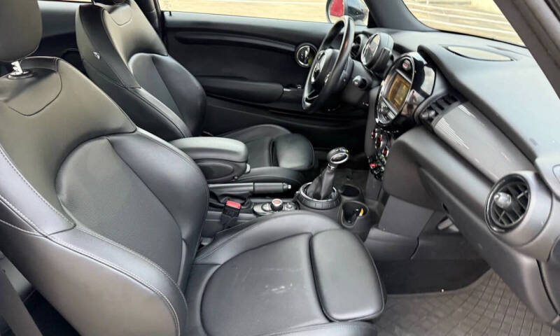 2016 MINI Hardtop 2 Door Cooper