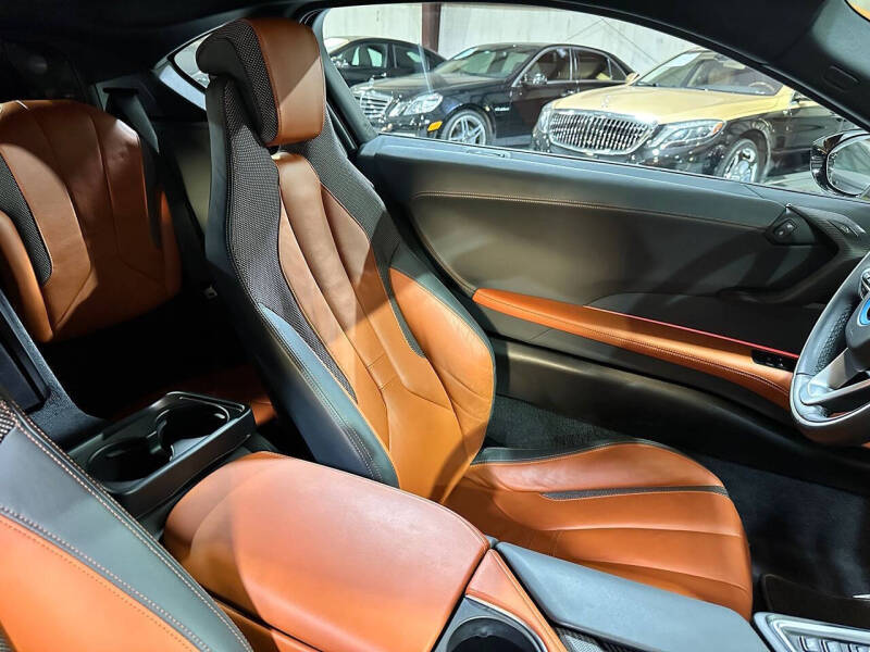 2019 BMW i8