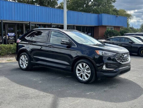2020 Ford Edge Titanium