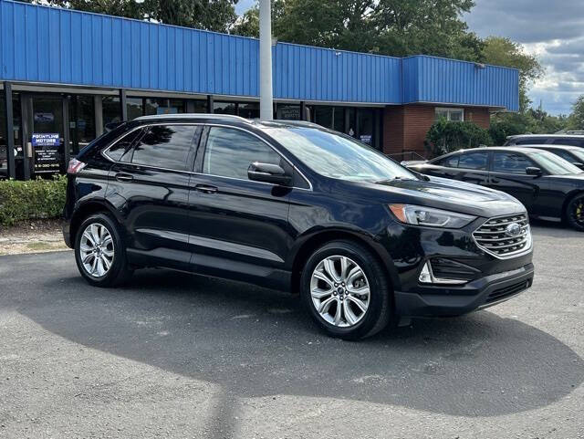 2020 Ford Edge Titanium