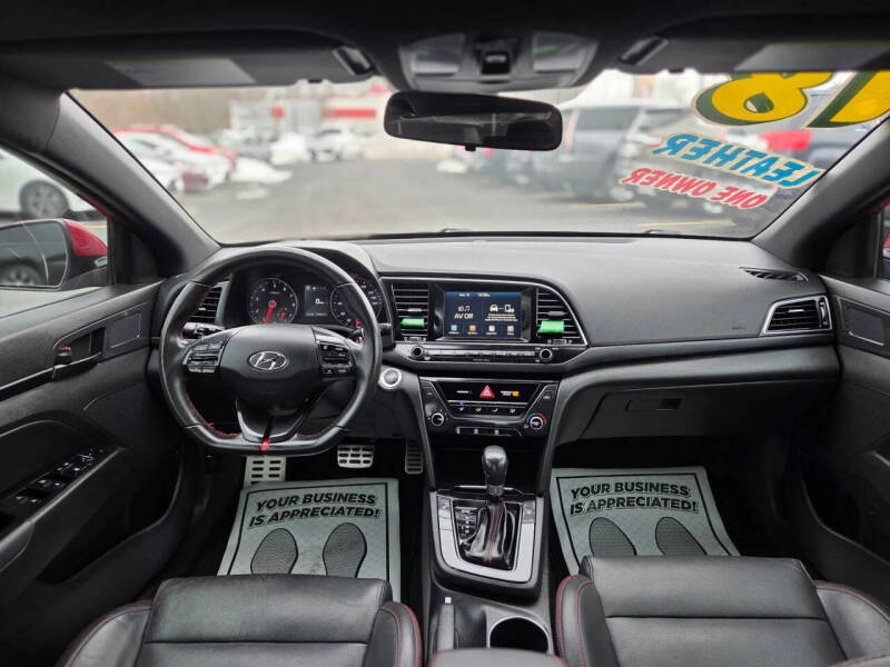 2018 Hyundai Elantra Sport