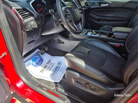 2020 Ford Edge ST