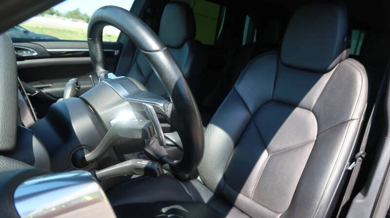 2018 Porsche Cayenne S