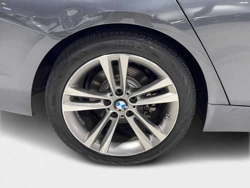 2017 BMW 3 Series 330i