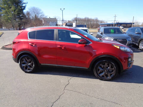 2020 Kia Sportage for sale at BETTER BUYS AUTO INC in East Windsor CT