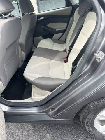 2014 Ford Focus SE