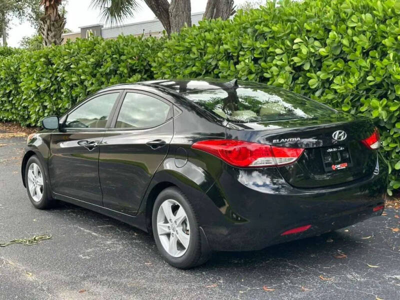 2012 Hyundai Elantra