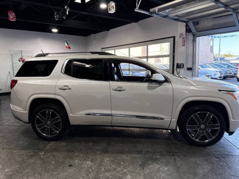 2018 GMC Acadia Denali