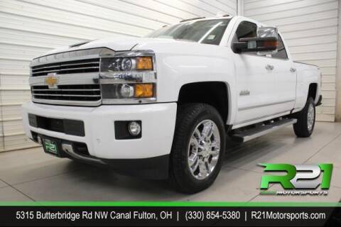 2017 Chevrolet Silverado 2500HD for sale at Route 21 Auto Sales in Canal Fulton OH