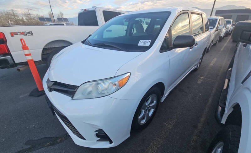 2018 Toyota Sienna L 7-Passenger