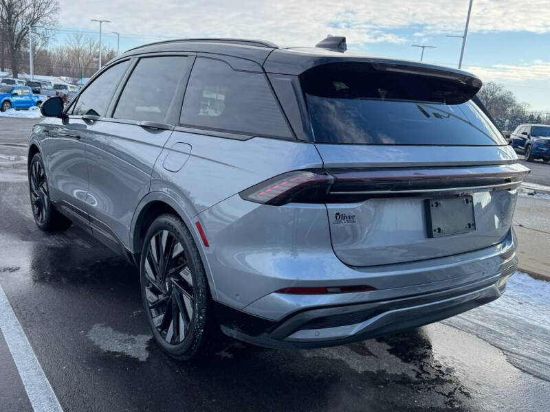 2024 Lincoln Nautilus Reserve