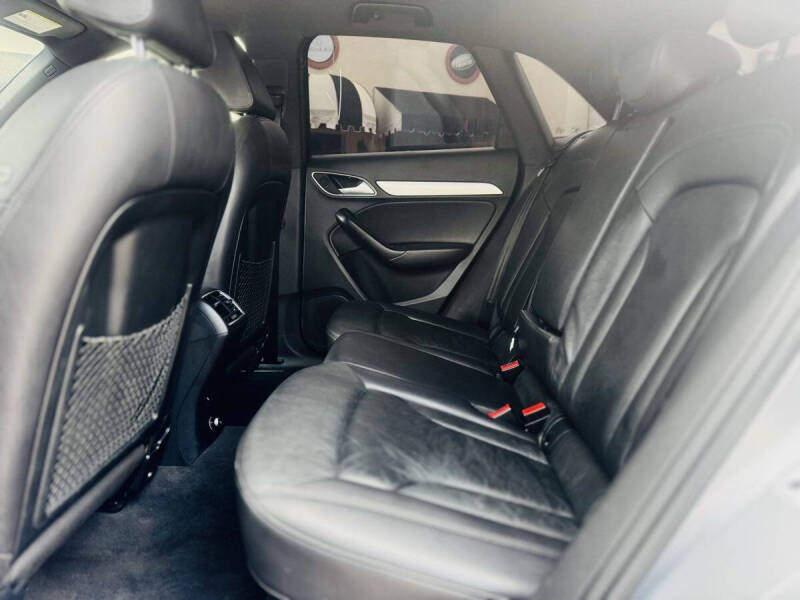 2017 Audi Q3 2.0T Premium