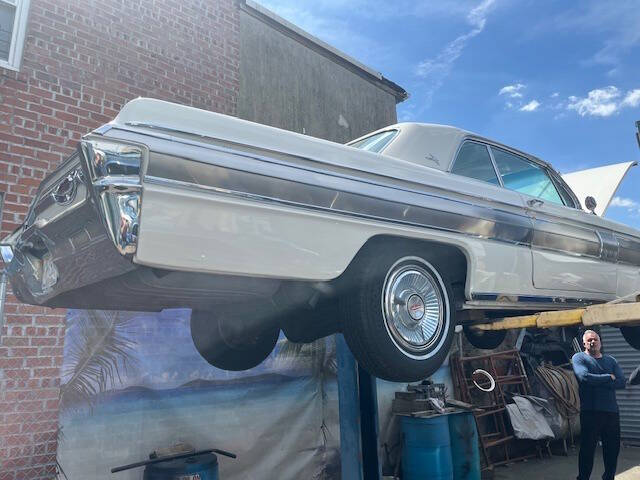 1962 Oldsmobile Starfire 88