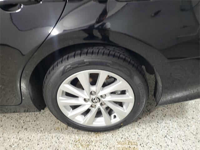 2022 Toyota Camry LE