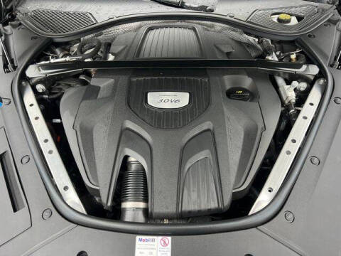 2019 Porsche Panamera