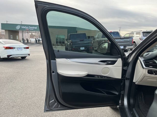 2016 BMW X6 xDrive35i