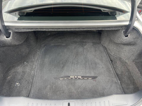 2011 Cadillac DTS Platinum Collection