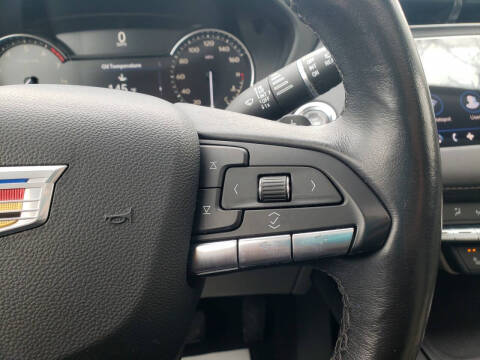 2021 Cadillac XT4 Luxury