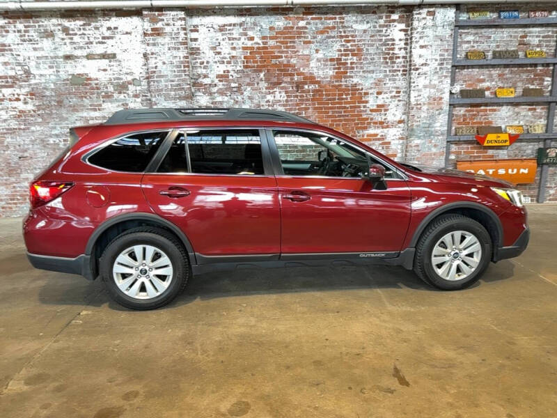 2017 Subaru Outback 2.5i Premium
