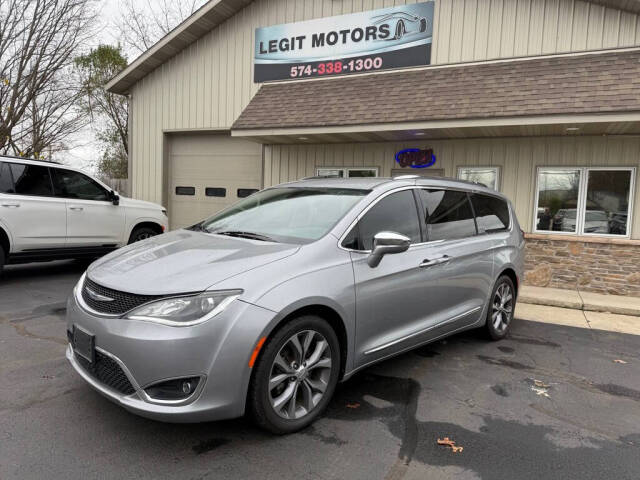 2018 Chrysler Pacifica for sale at Legit Motors in Elkhart, IN