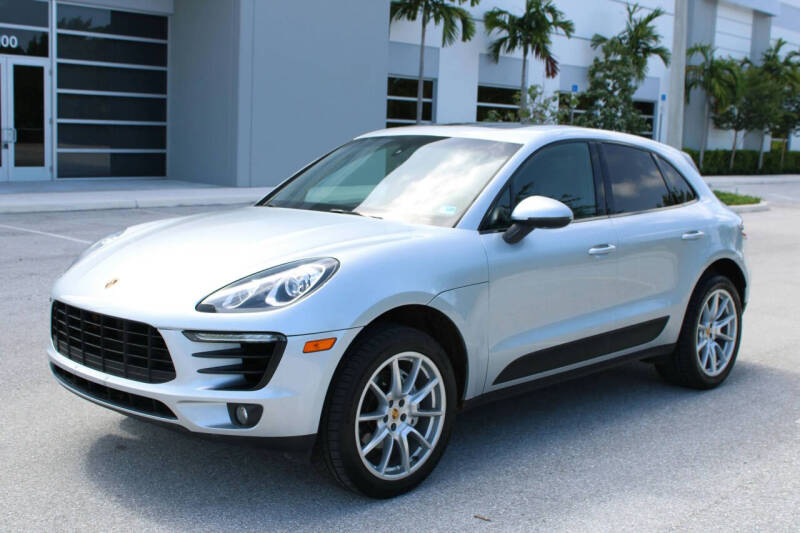 2016 Porsche Macan S