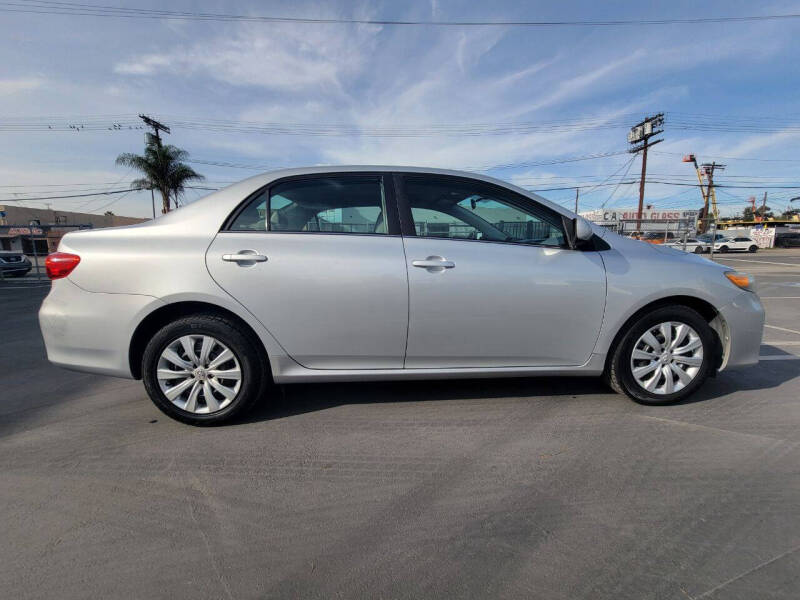 2013 Toyota Corolla LE